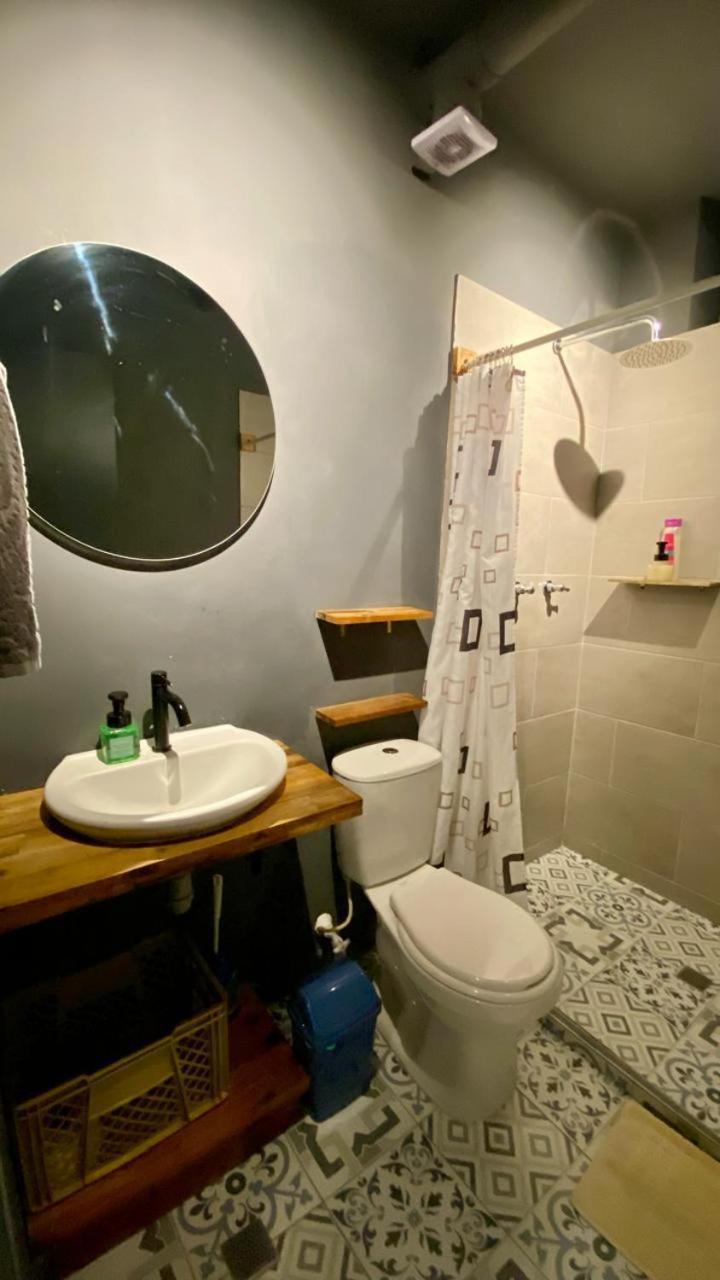 Casa Mosaiko Primer Parque Laureles Medellín Dış mekan fotoğraf